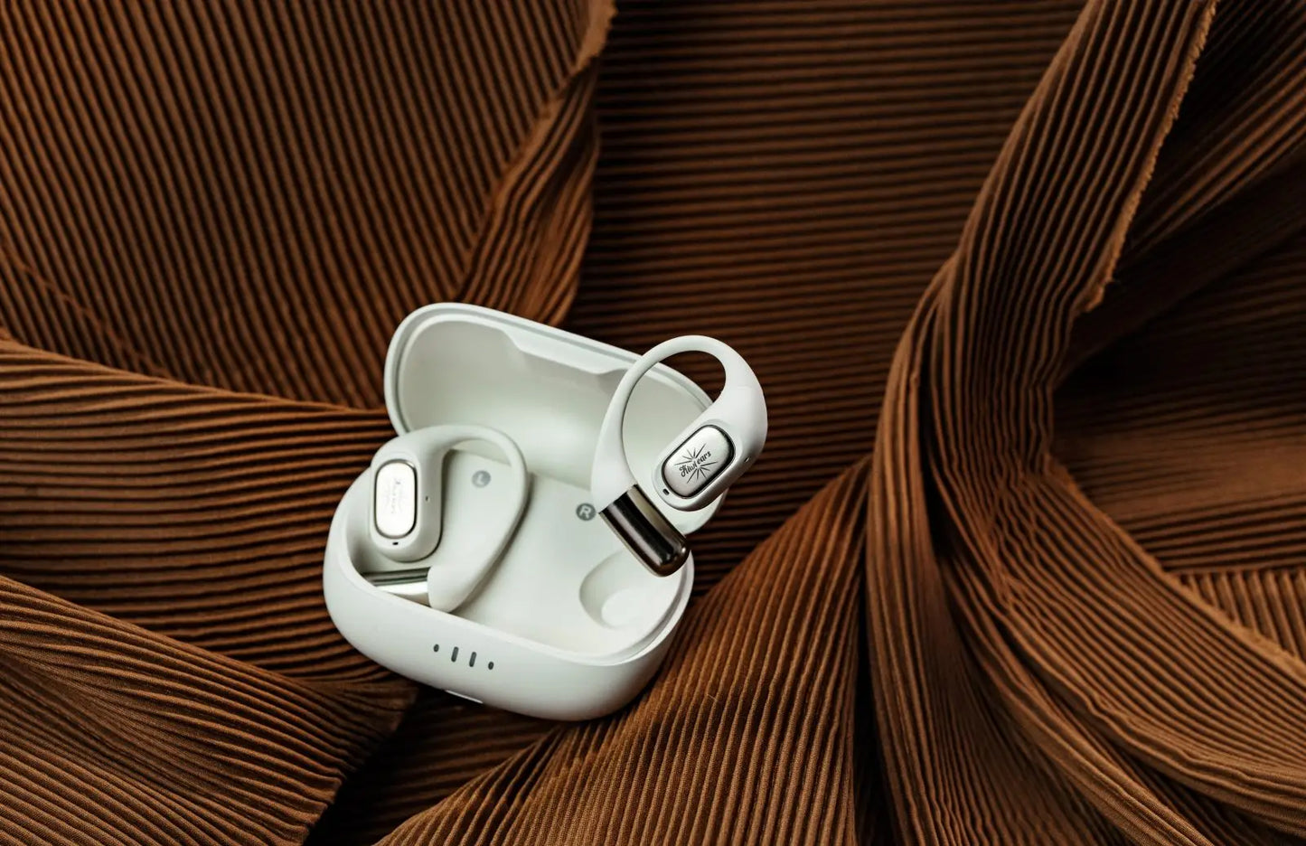 Kiwi Ears Attiva OWS Bluetooth Earbuds Wireless Advanced Bluetooth 5.4 Long Battery Life Comfortable In-Ear Headset for Sports
